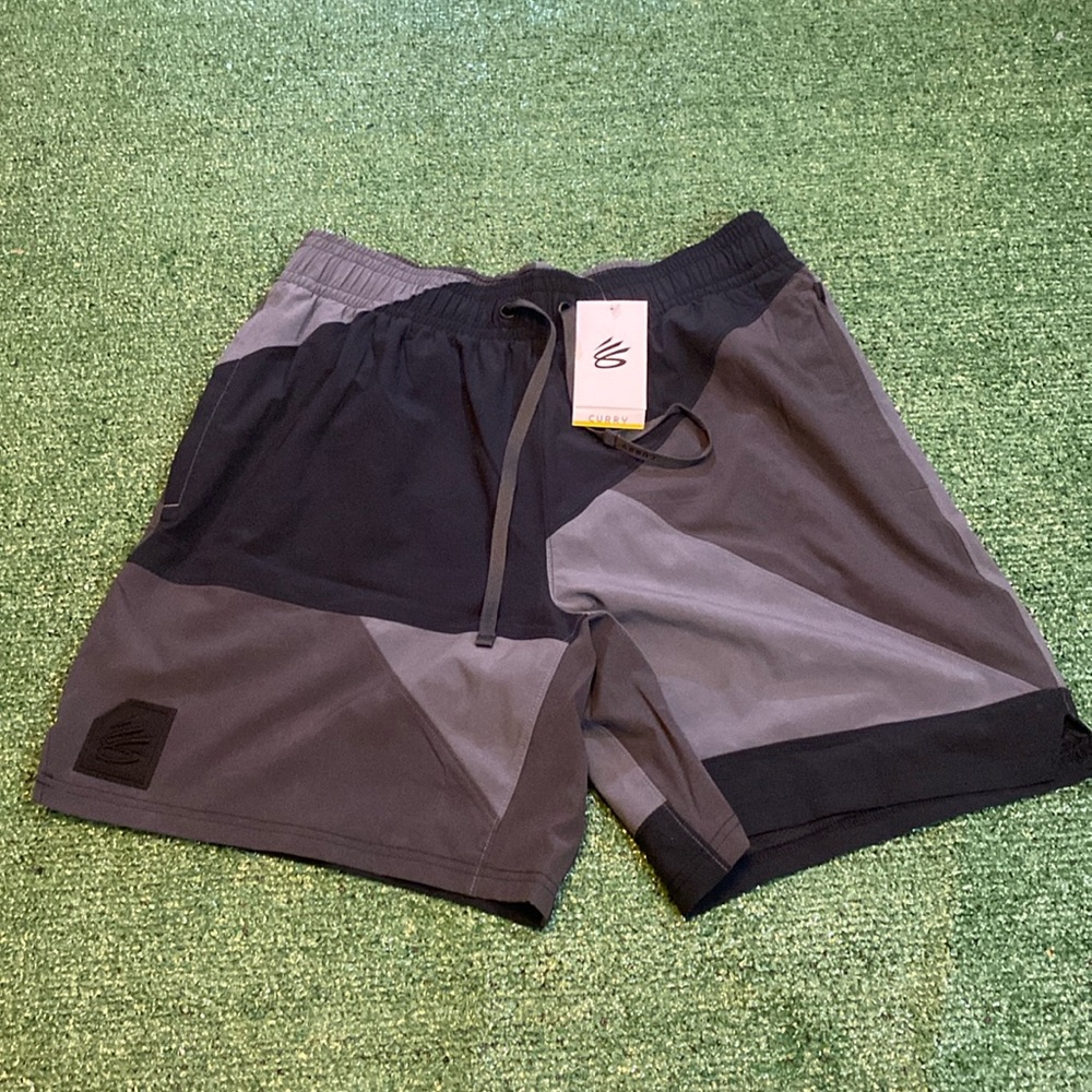 Curry Woven 7in Basketball Shorts